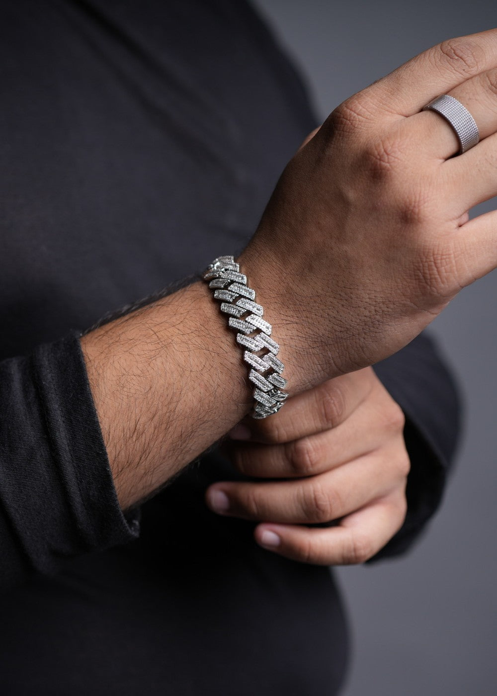 Apex Iced Frost - Blade